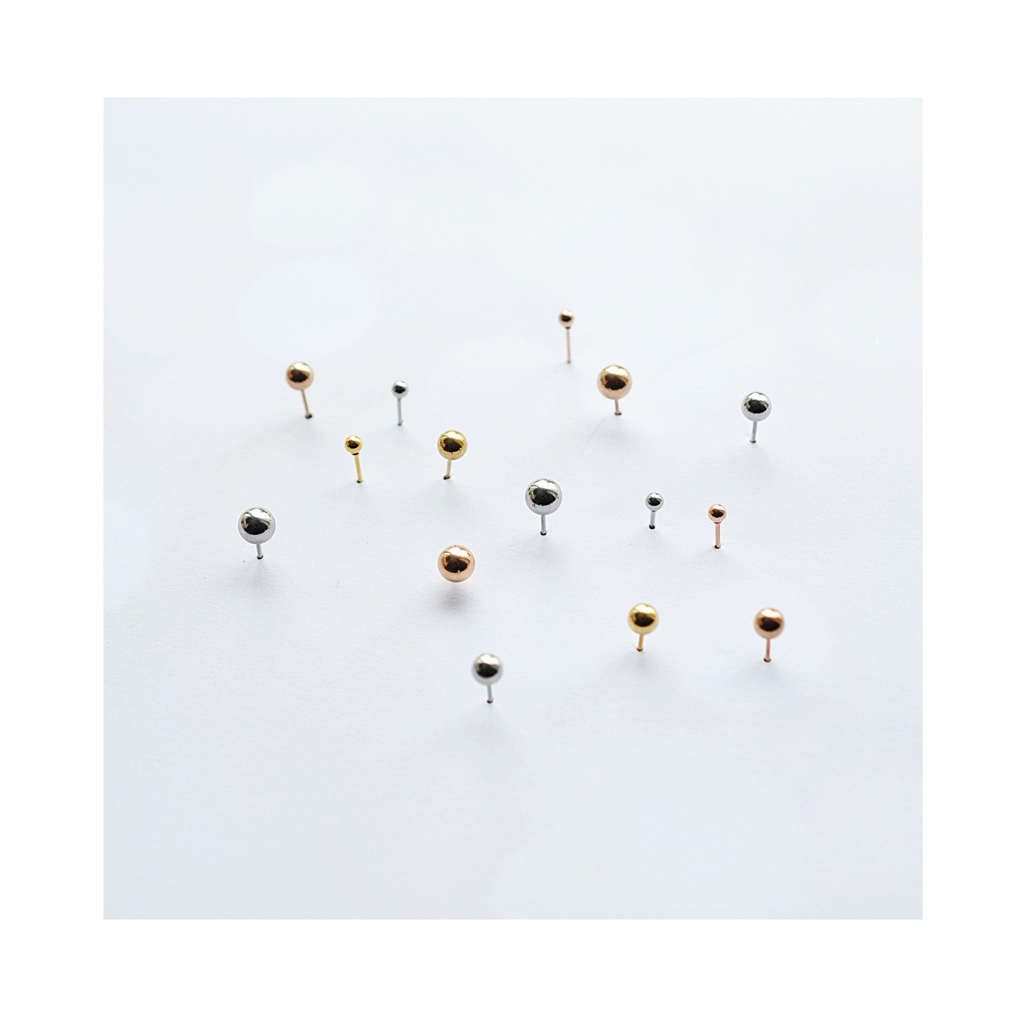 REBELS Tropfen-Ohrstecker