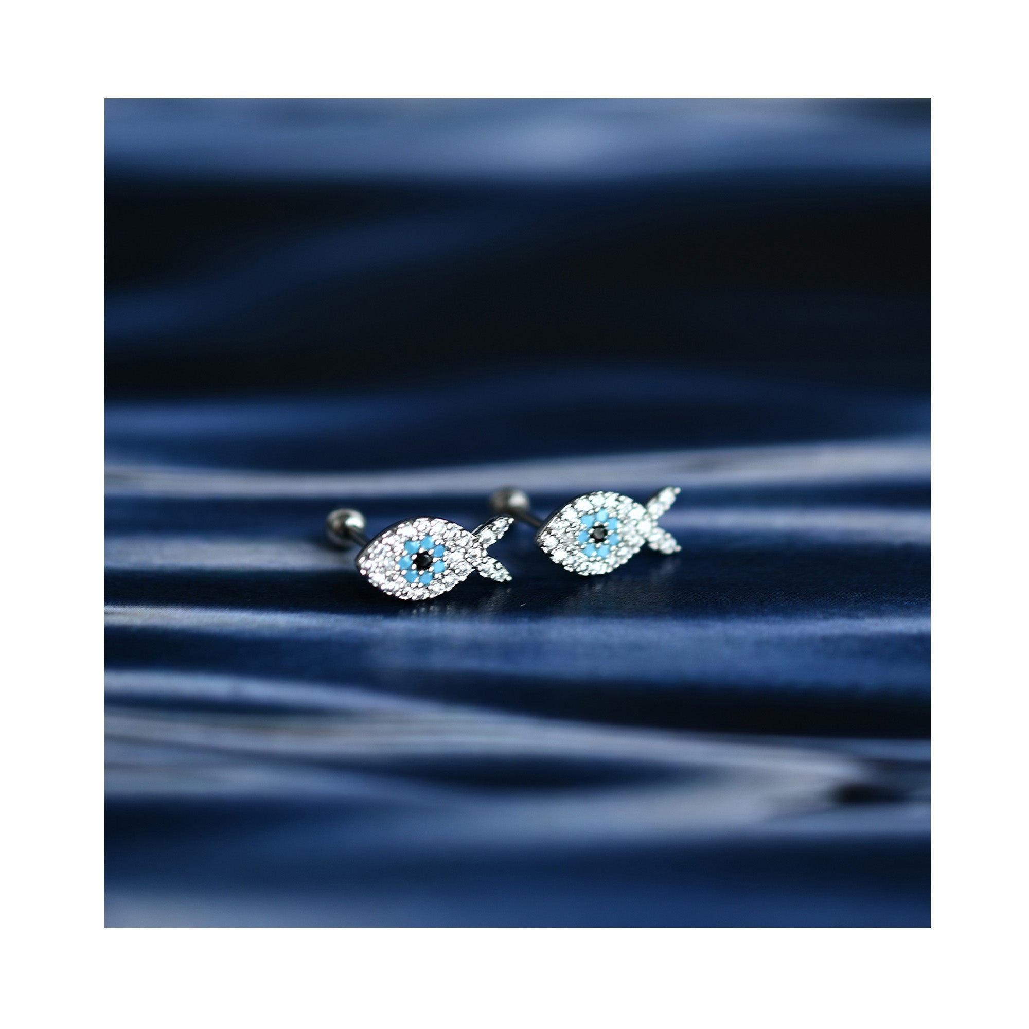 FISHY BUSINESS piercing earrings / FISHY BUSINESS piercing naušnice