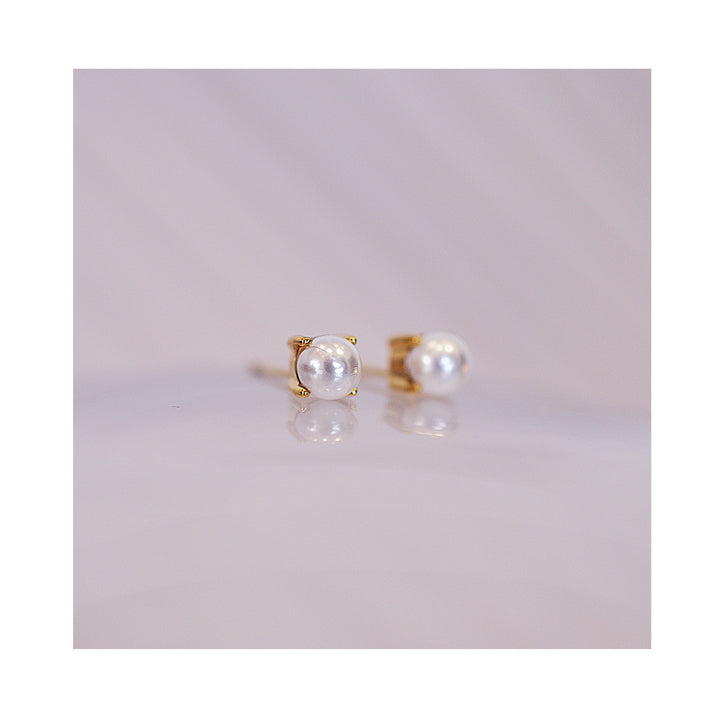 PEARL stud earrings / PEARL mini naušnice