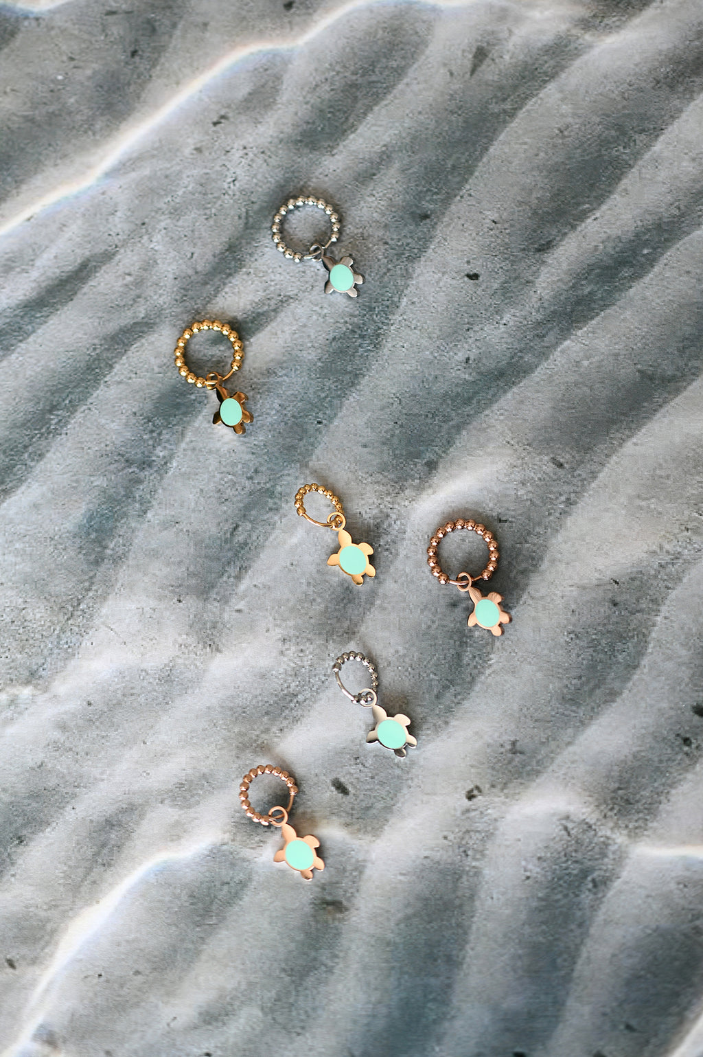 FUNKY TURTLE dot classic or mini hoops / FUNKY TURTLE dot klasični ili mini ringovi