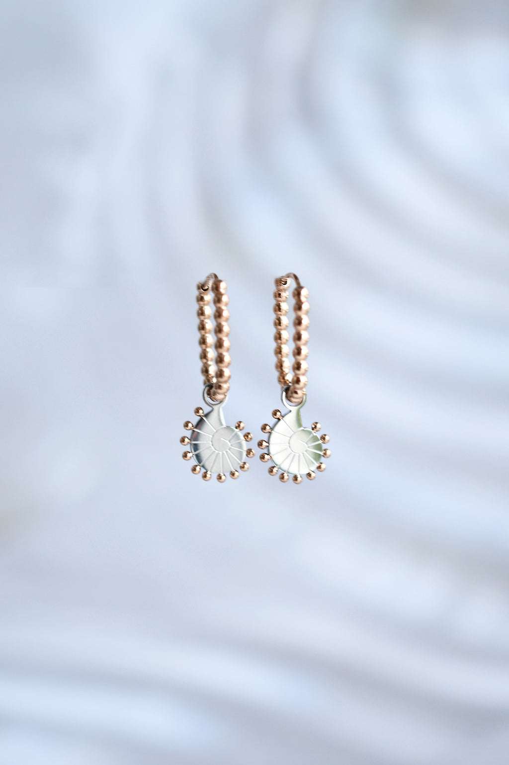 SHELLY BABY dot oval hoops / SHELLY BABY dot ovalni ringovi