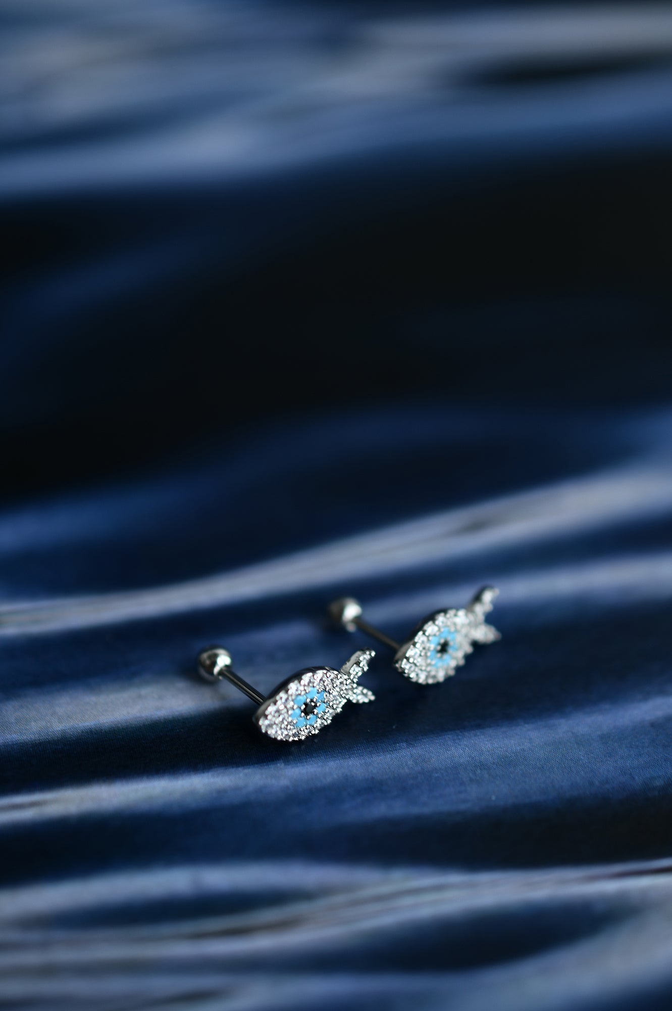 FISHY BUSINESS piercing earrings / FISHY BUSINESS piercing naušnice