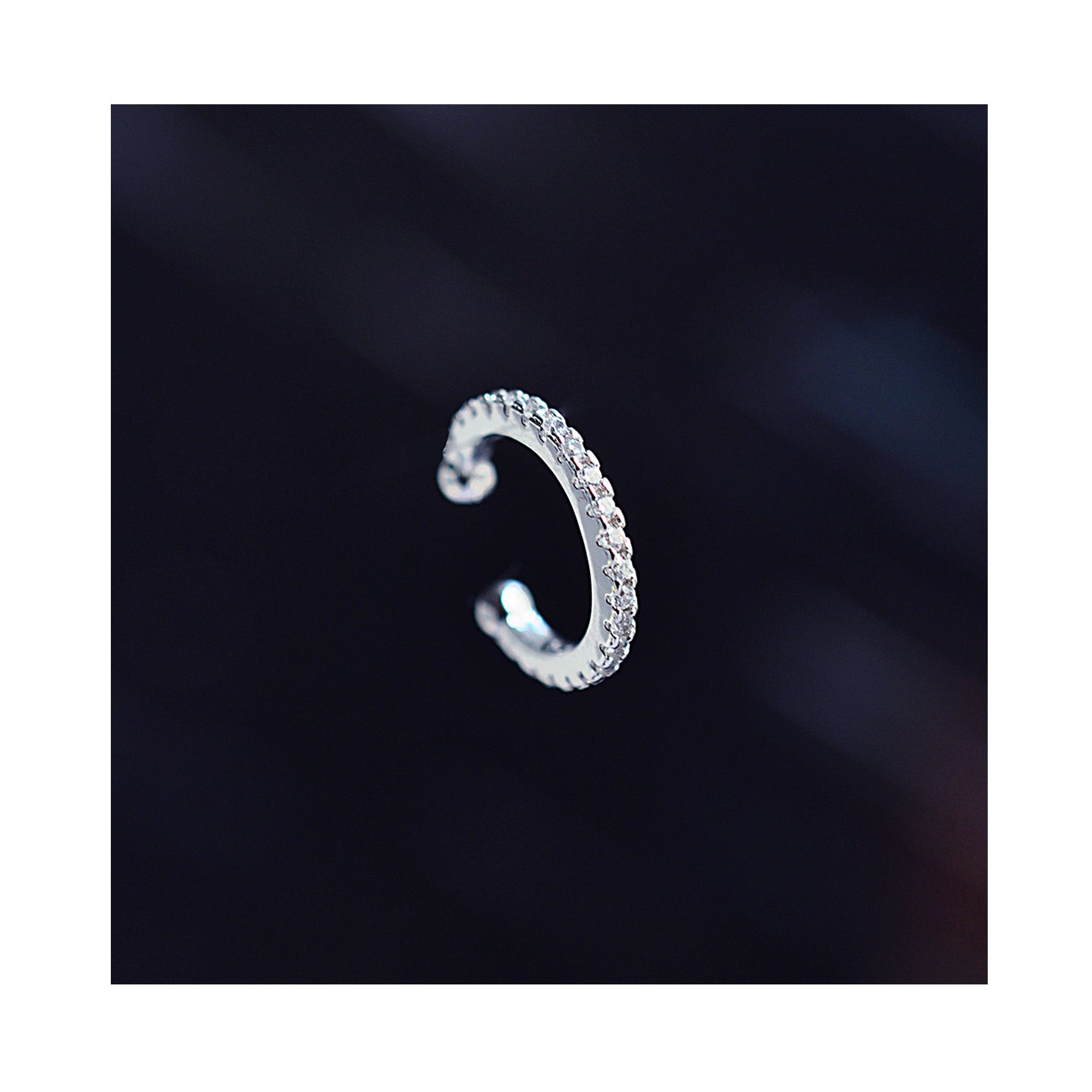 SINGLE SPARKLE Ohrklemme / SINGLE SPARKLE Cuff Naušnica