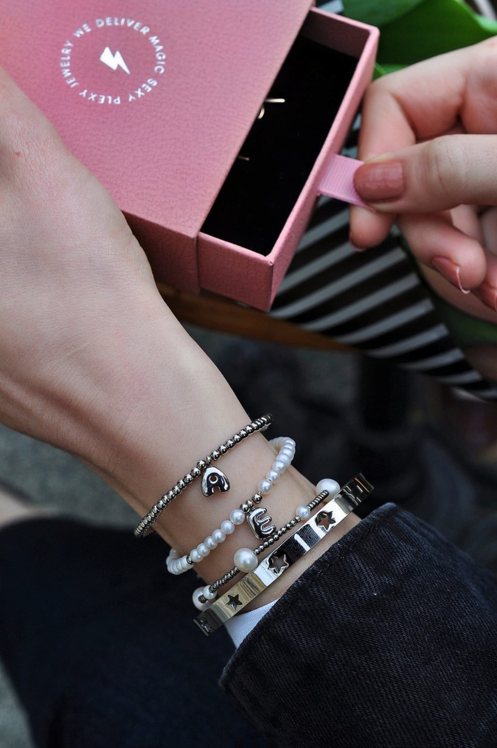 LOVE LETTERS bead bracelet / LOVE LETTERS točkasta narukvica