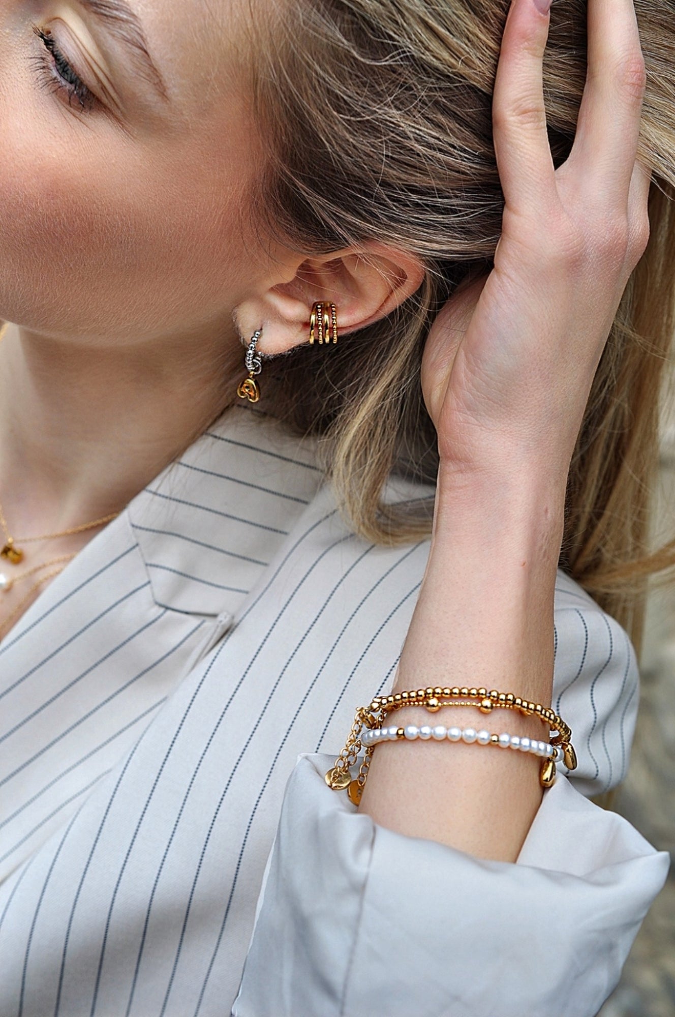 LOVE LETTERS dot classic hoops / LOVE LETTERS dot klasični ringovi