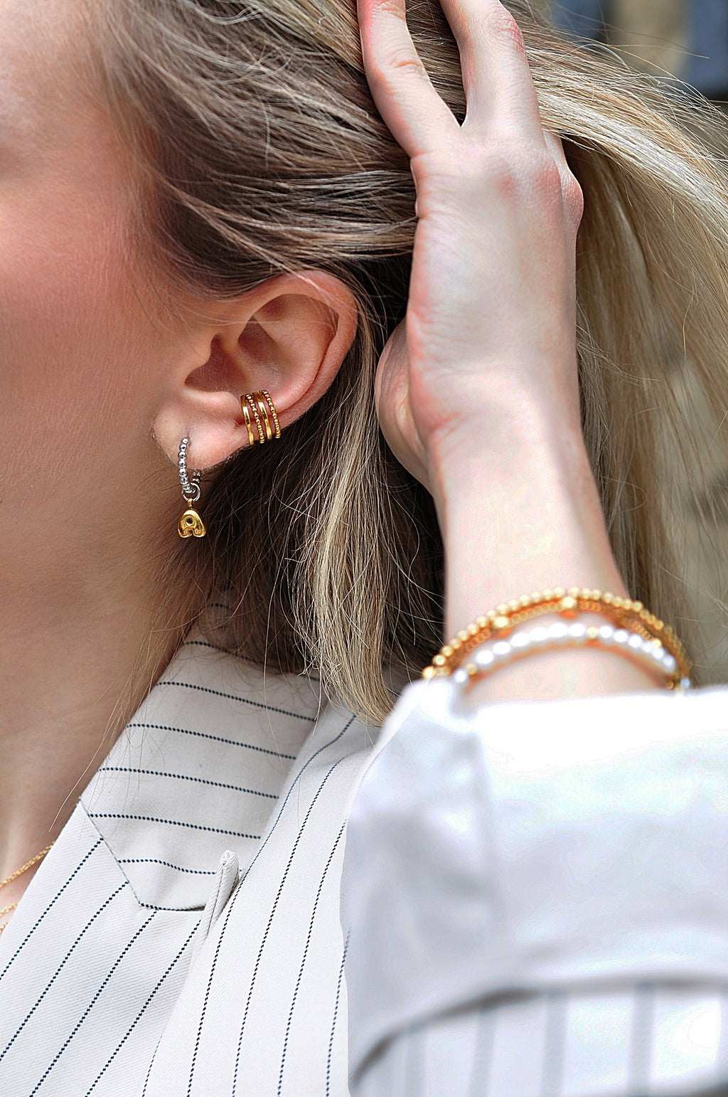 MULTIPLE DOT cuff earring / MULTIPLE DOT cuff naušnica