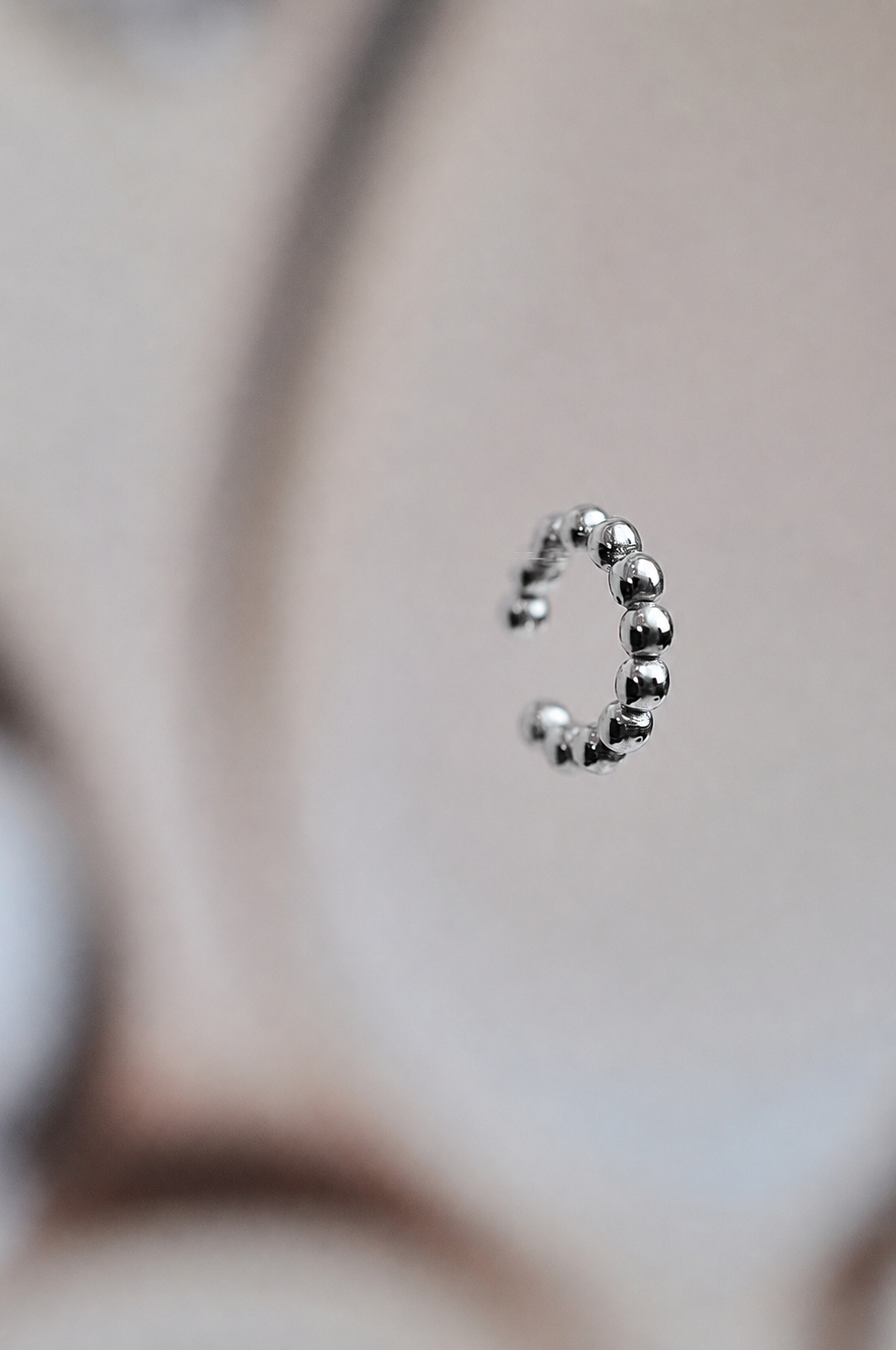 DOT cuff earring / DOT cuff naušnica
