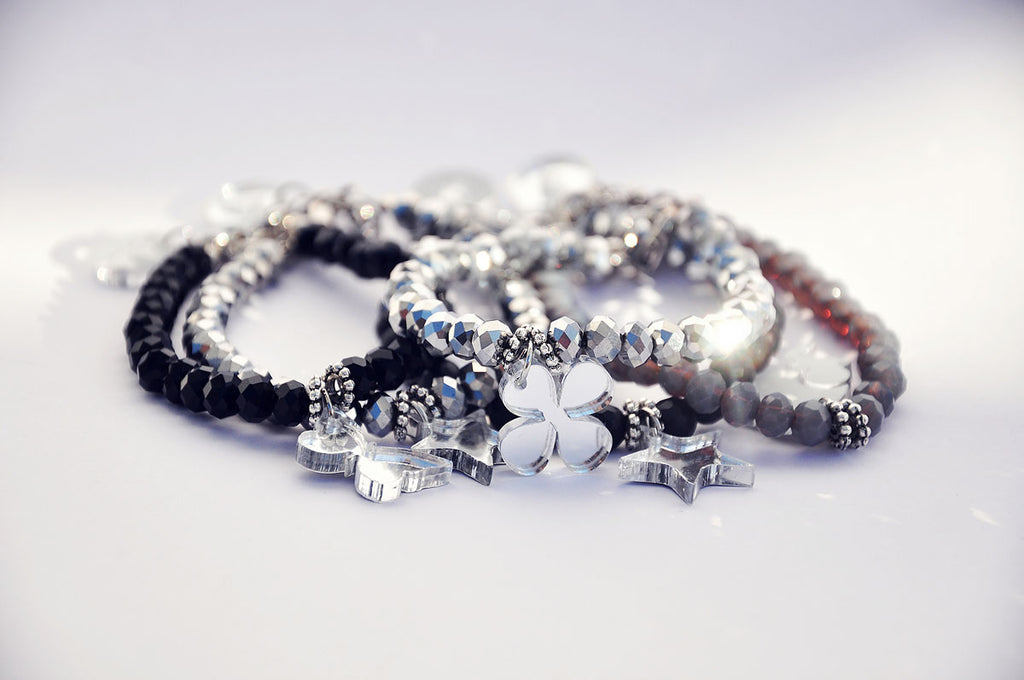 Glasperlenarmband / Staklene-Perlmutt