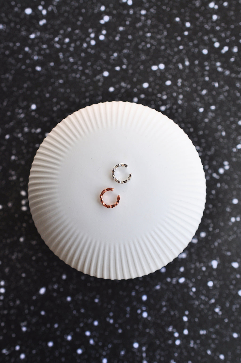 ROCK STUD Manschettenohrring / ROCK STUD Manschette naušnica 