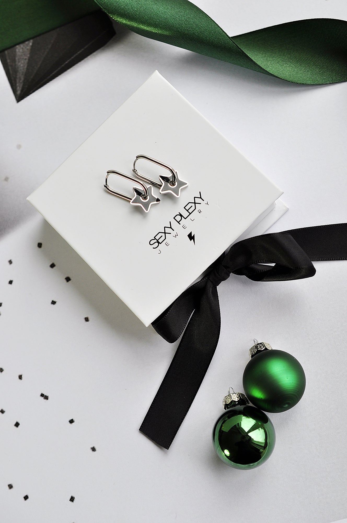 BLACK STAR oval hoops / BLACK STAR ovalni ringovi