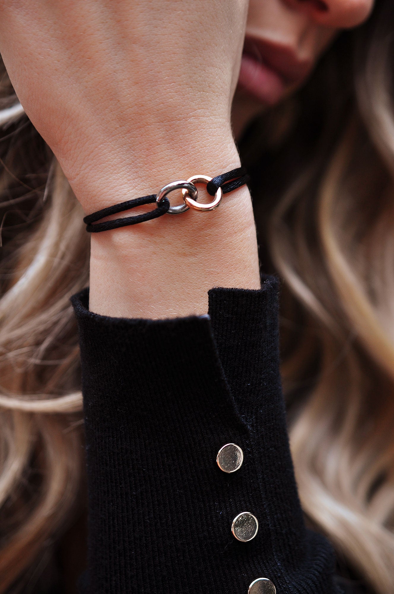 FOREVER svilena zapestnica / FOREVER silk bracelet 