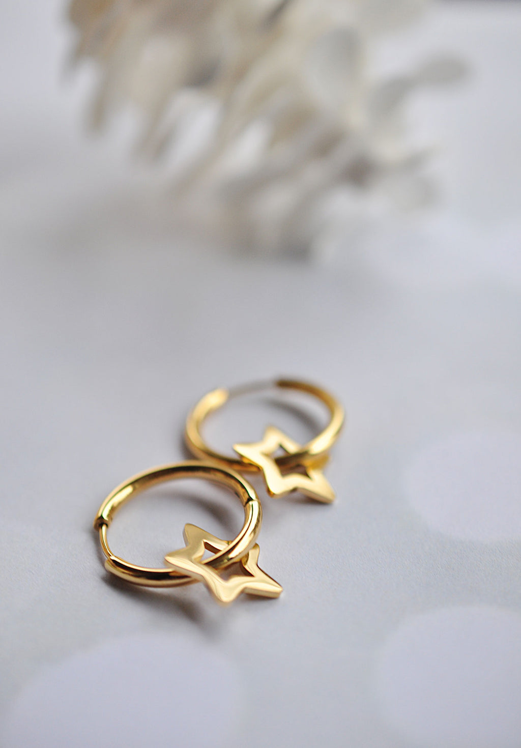 STAR OUTLINE classic hoops / STAR OUTLINE klasični ringovi