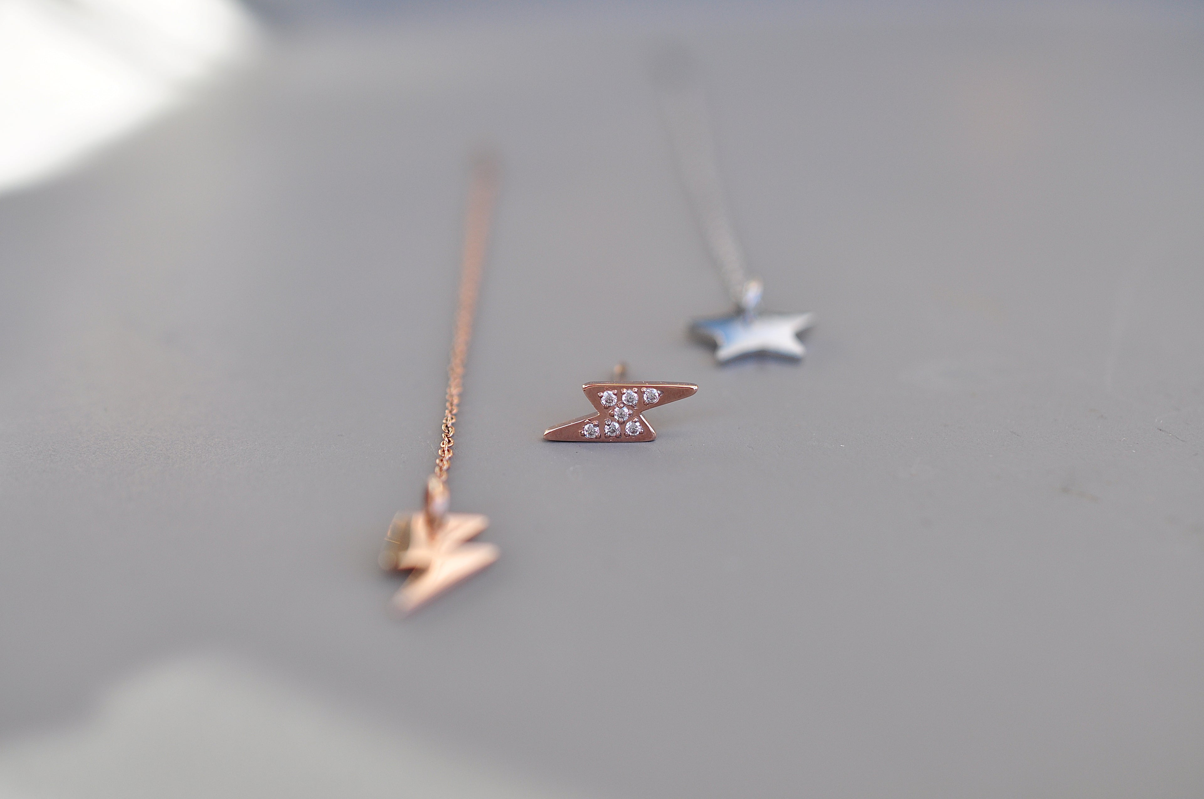 THUNDER&amp;STAR Kettenohrringe 