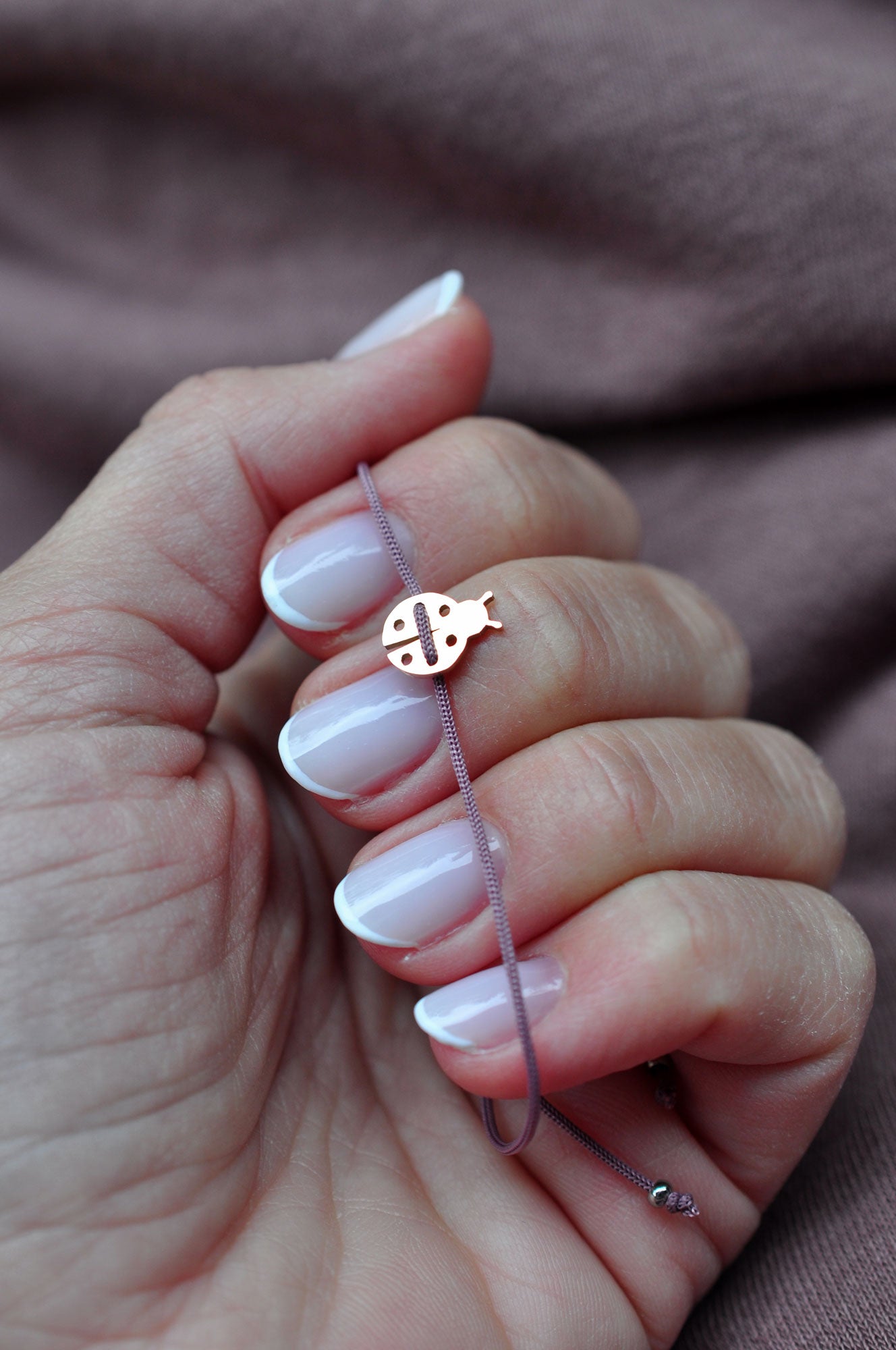 Posrebrena zapestnica PIKAPOLONICA / Posrebrena narukvica BUBAMARA 