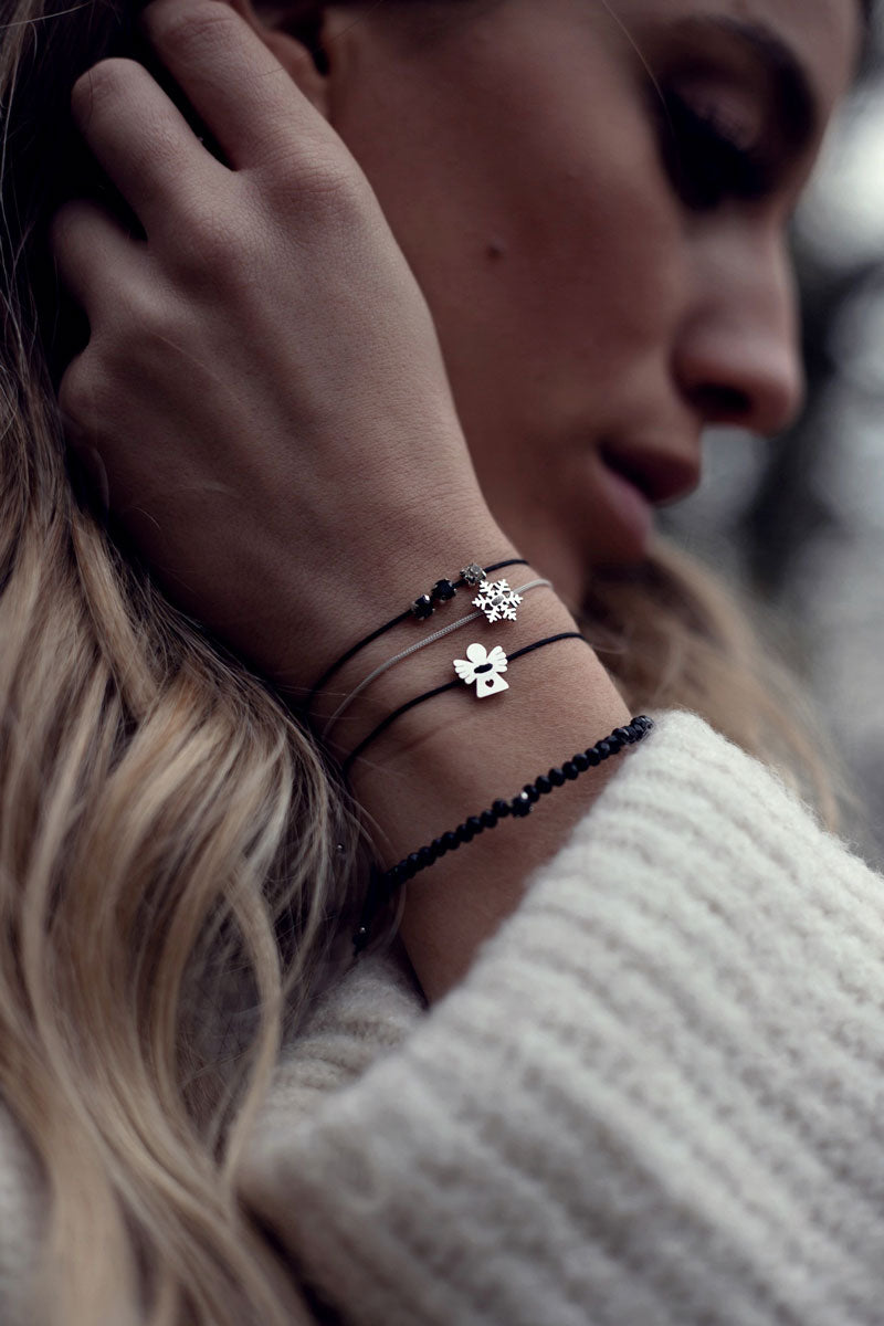 Zapestnica na vrvici POW POW / Narukvica trakica POW POW 