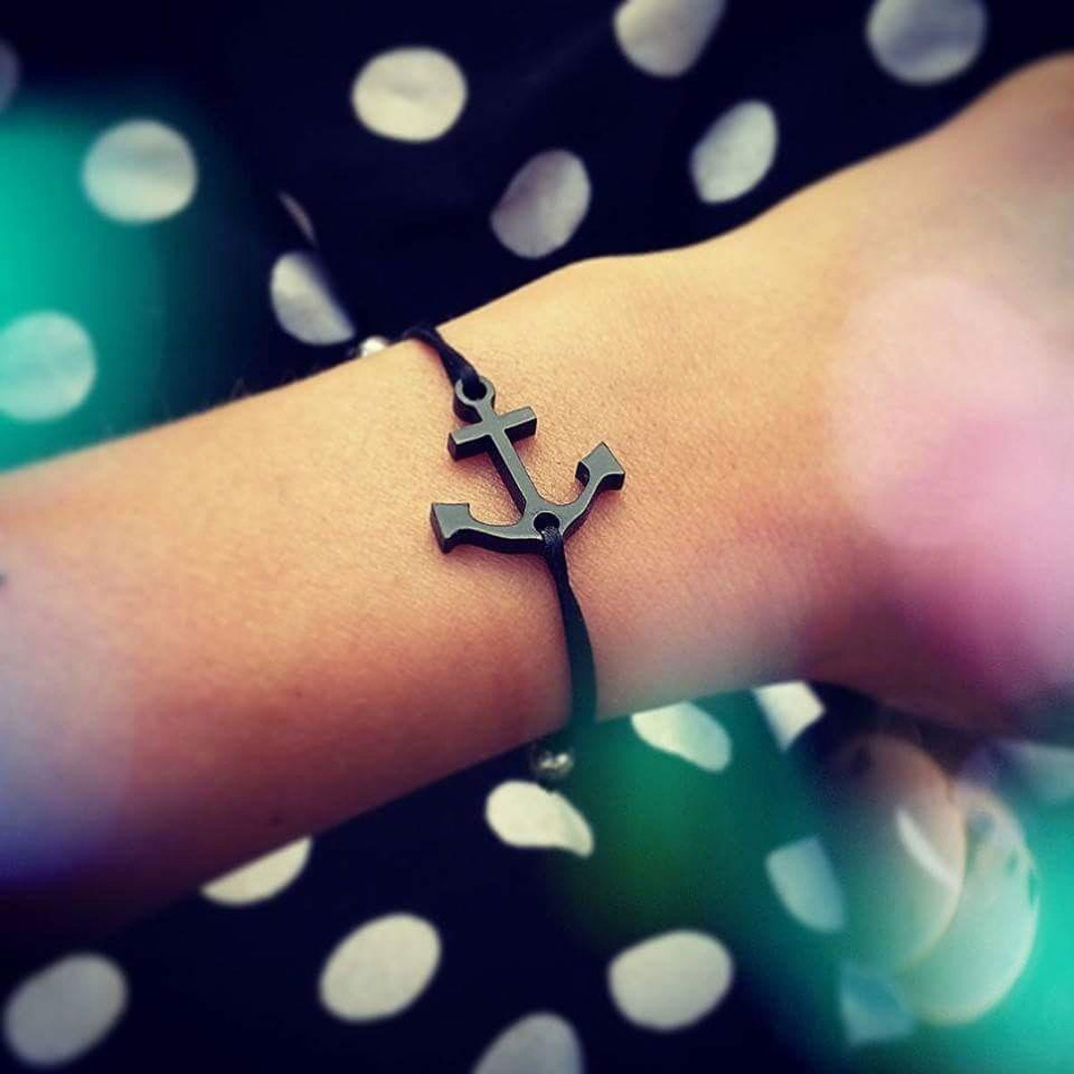 Svilena zapestnica WISH A WISH vsa črna / Svilena narukvica WISH A WISH črna